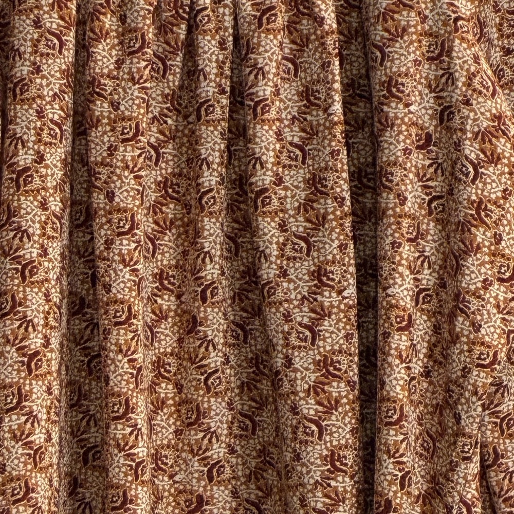 Wonderly Floral Blouse - Brown and Cream - Picture 3 of 9